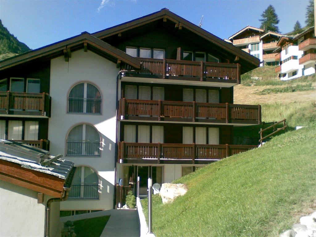 Casa Collinetta 2 Apartment Цермат Екстериор снимка